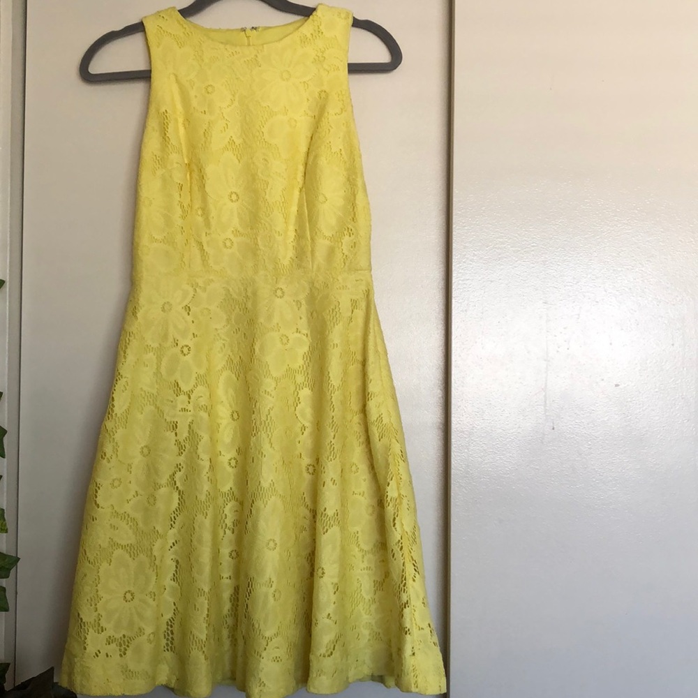 Yellow dress